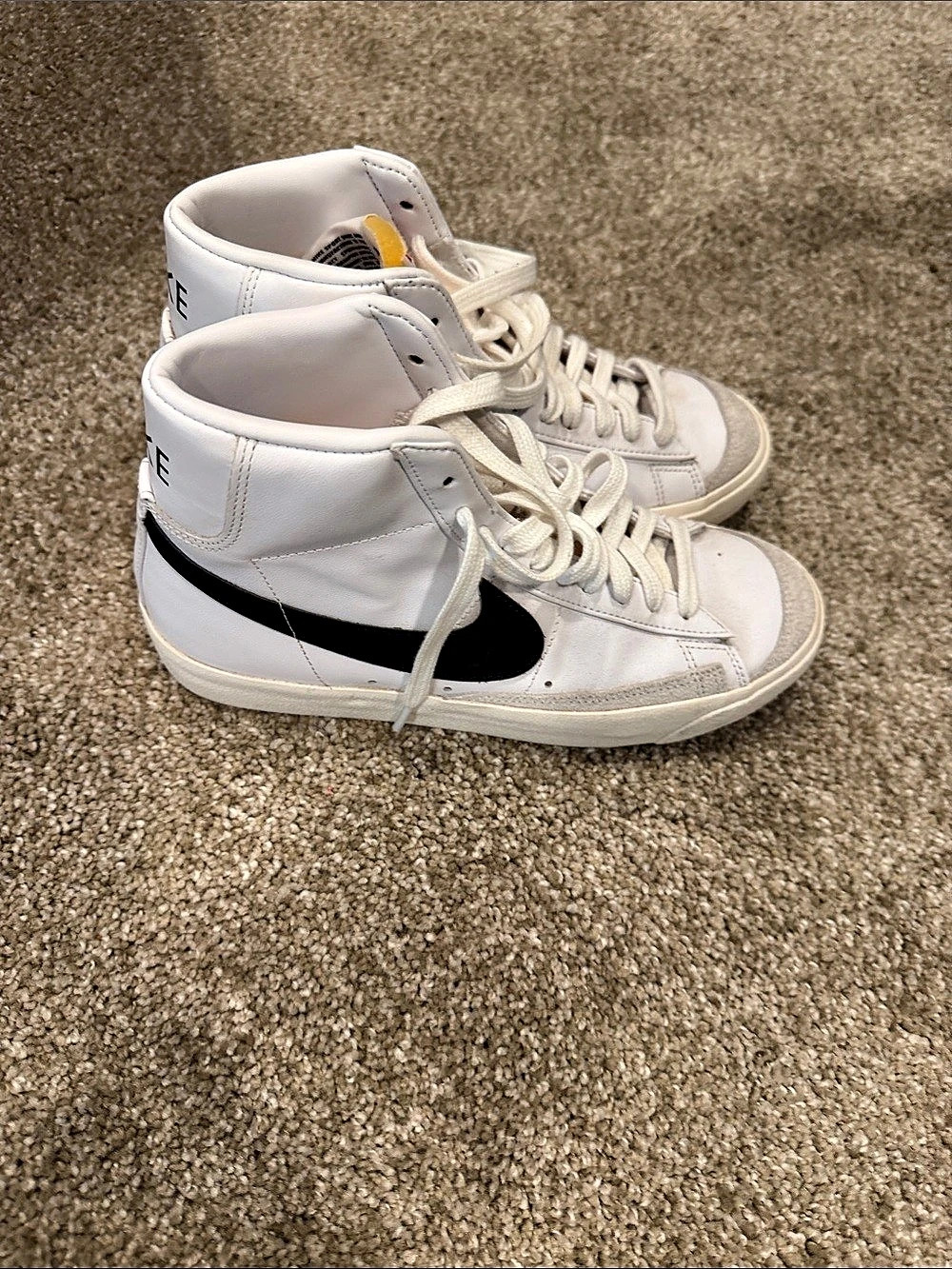 Nike Blazer Mid '77 Vintage White Black High-Top Sneakers